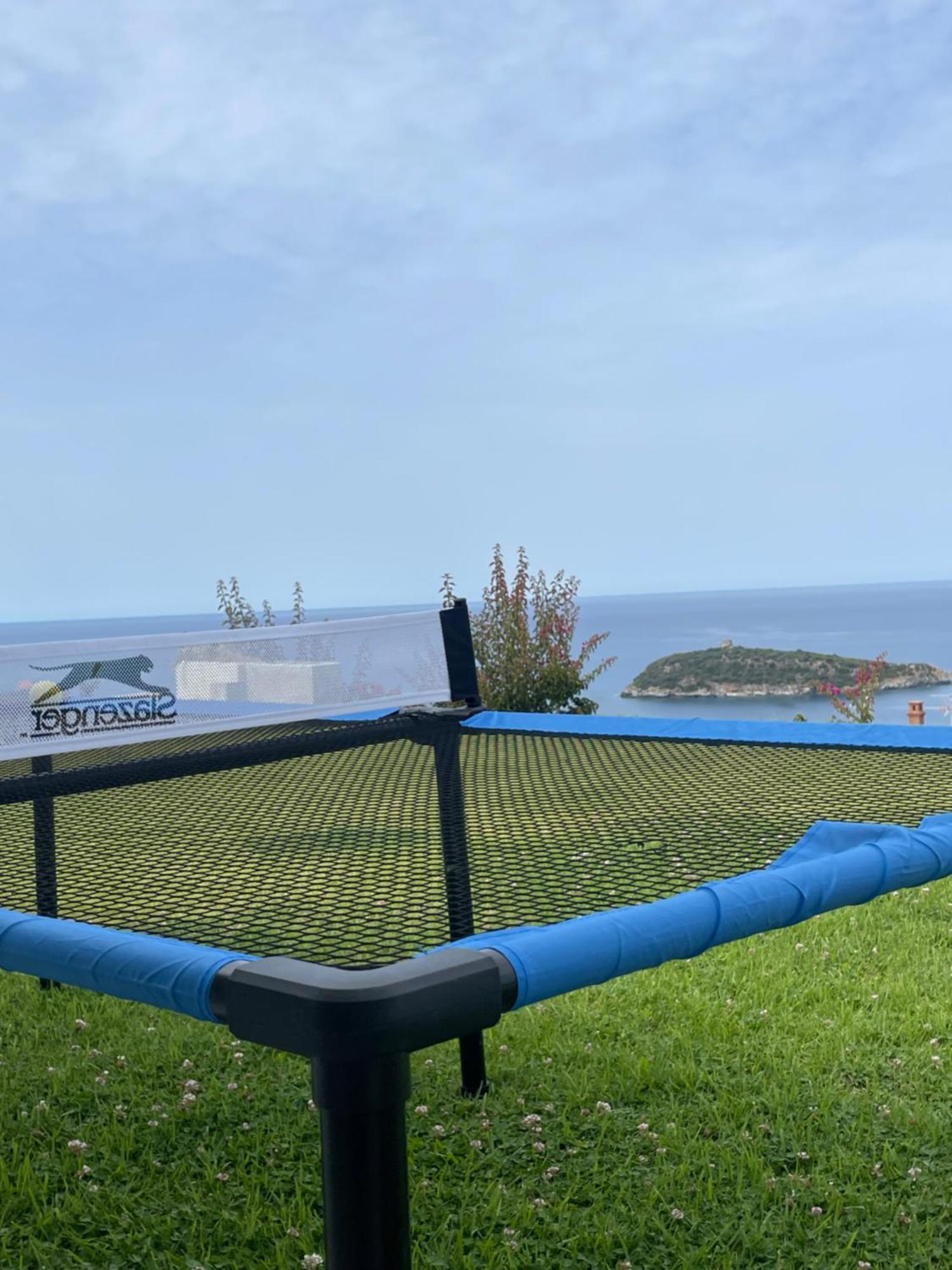 Luxury Villa Blue&Blanc Piscina A Sfioro Isola Diamante Ngoại thất bức ảnh